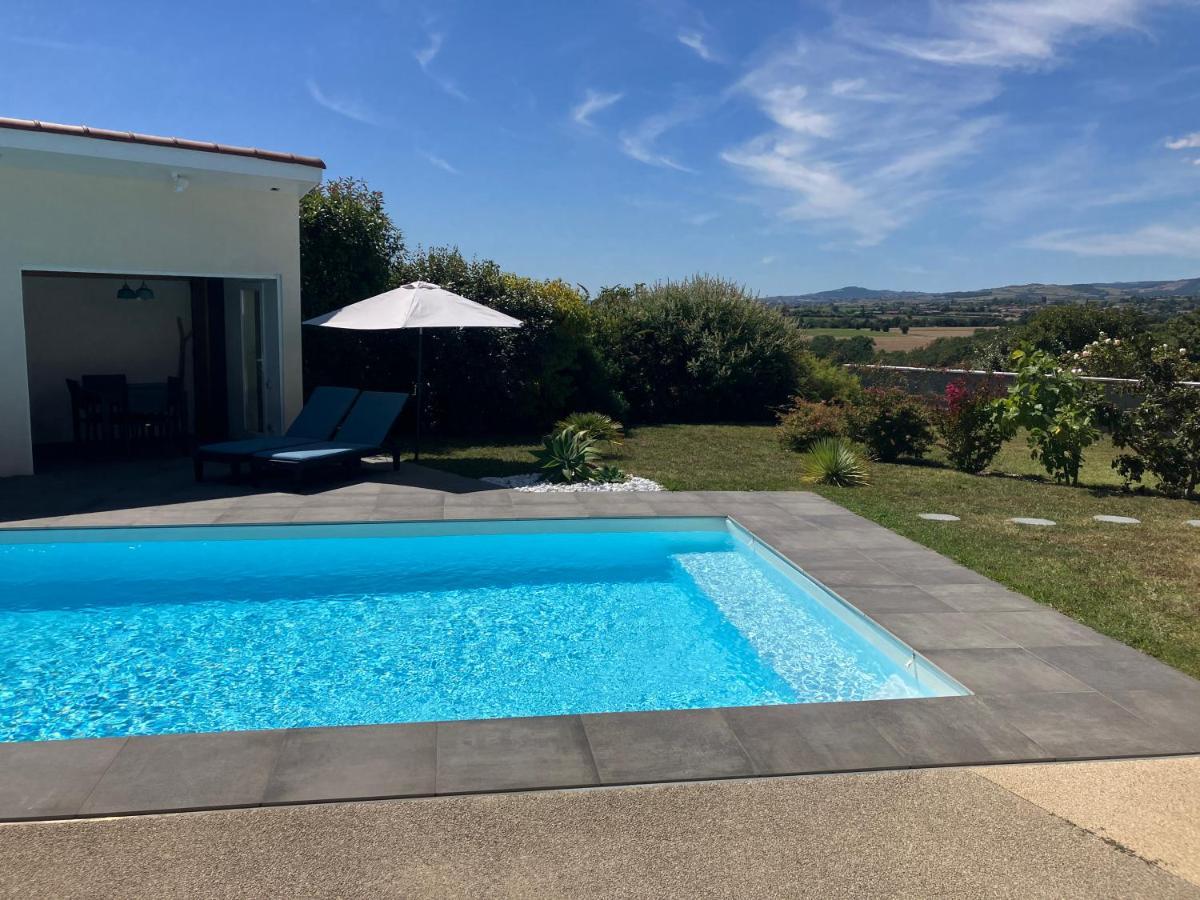 Gite Bambou Avec Piscine Saint-Andeol-le-Chateau Eksteriør bilde